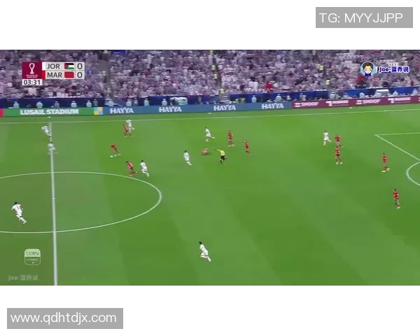 足球中场吊门的技巧与战术解析如何在比赛中巧妙运用这一绝技 足球中场吊门的技巧与战术解析如何在比赛中巧妙运用这一绝技