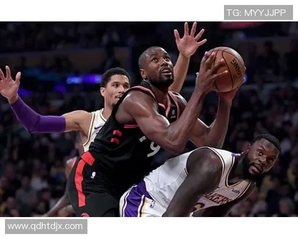 7M足球即时比分二合一助你实时掌握比赛动态与精彩瞬间