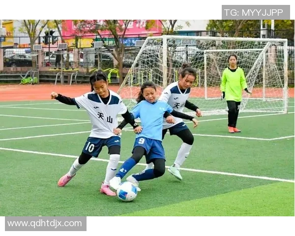 浙农林足球队奋勇拼搏展现青春风采助力校园文化建设与体育发展